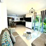Via Tendenza Condo